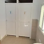 Vivian's Auto Check-in Guest house 2*