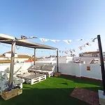 Vivian's Auto Check-in 2*