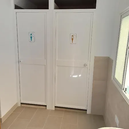 Vivian's אכסניה *