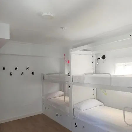 Vivian's Auto Check-in