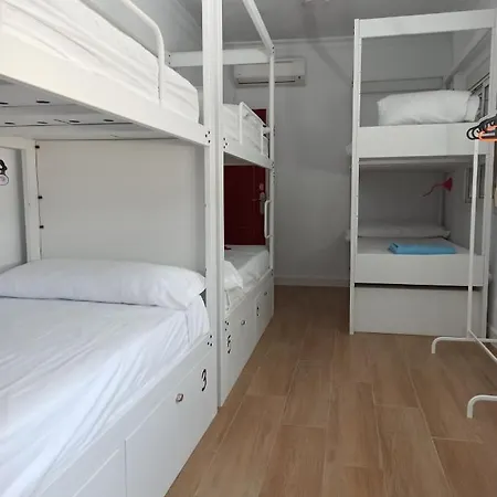 Vivian's Auto Check-in Hostel Jerez de la Frontera