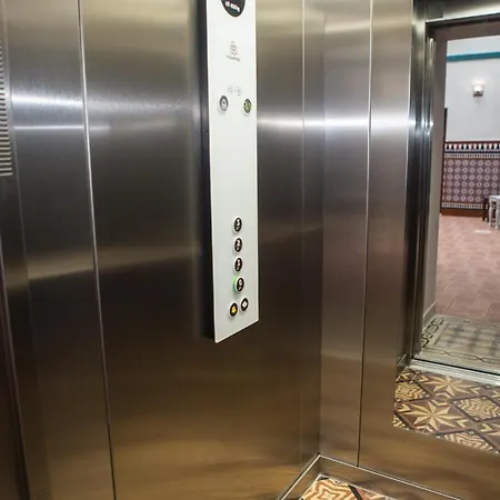 Hostel Vivian's Auto Check-in Jerez de la Frontera