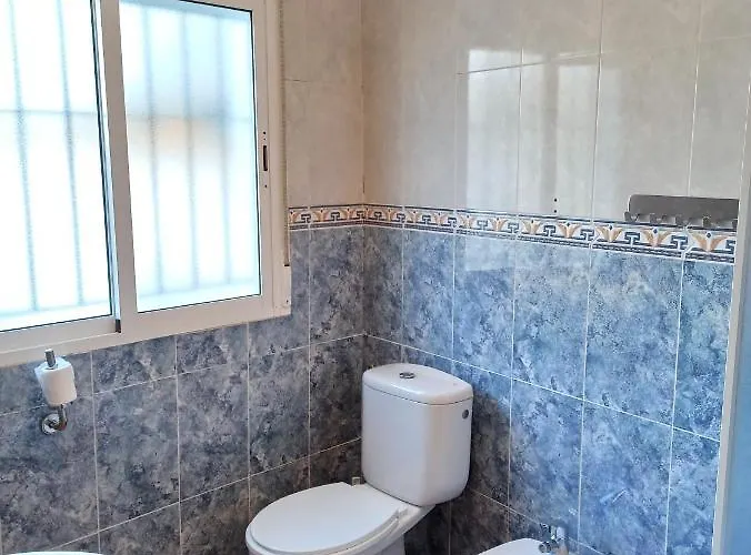 Vivian's Auto Check-in Guest house