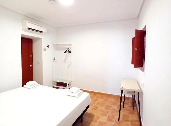 Vivian's Auto Check-in Guest house 2*