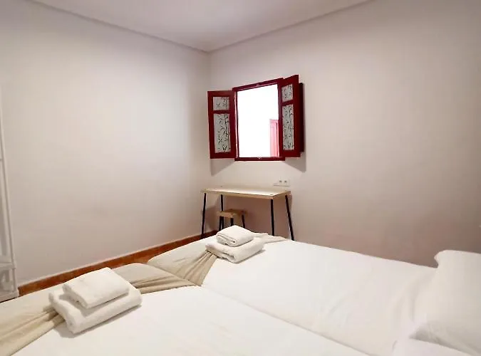 Vivian's Auto Check-in Guest house 2*