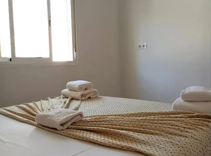 Vivian's Auto Check-in Guest house