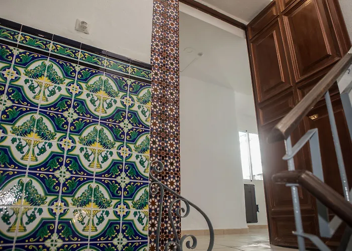 Vivian's Auto Check-in Guest house Jerez de la Frontera