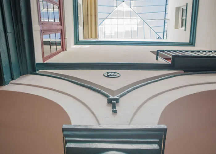 Vivian's Auto Check-in Guest house