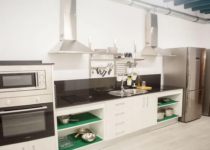 Guest house Vivian's Auto Check-in 2*