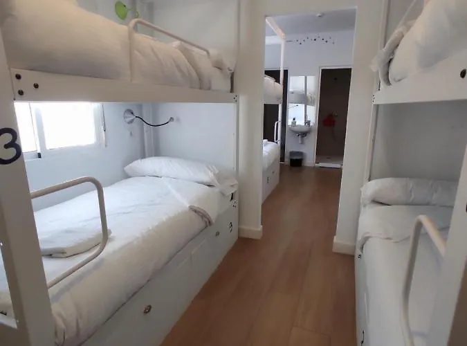 Vivian's Auto Check-in 2* ヘレス