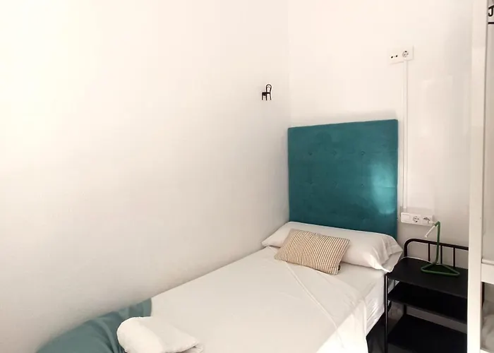 ゲストハウス Vivian's Auto Check-in